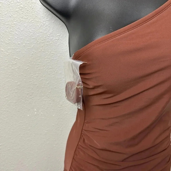 NWT Kona Sol Asymmetrical Ring High Coverage One piece swimsuit - Picture 6 of 16